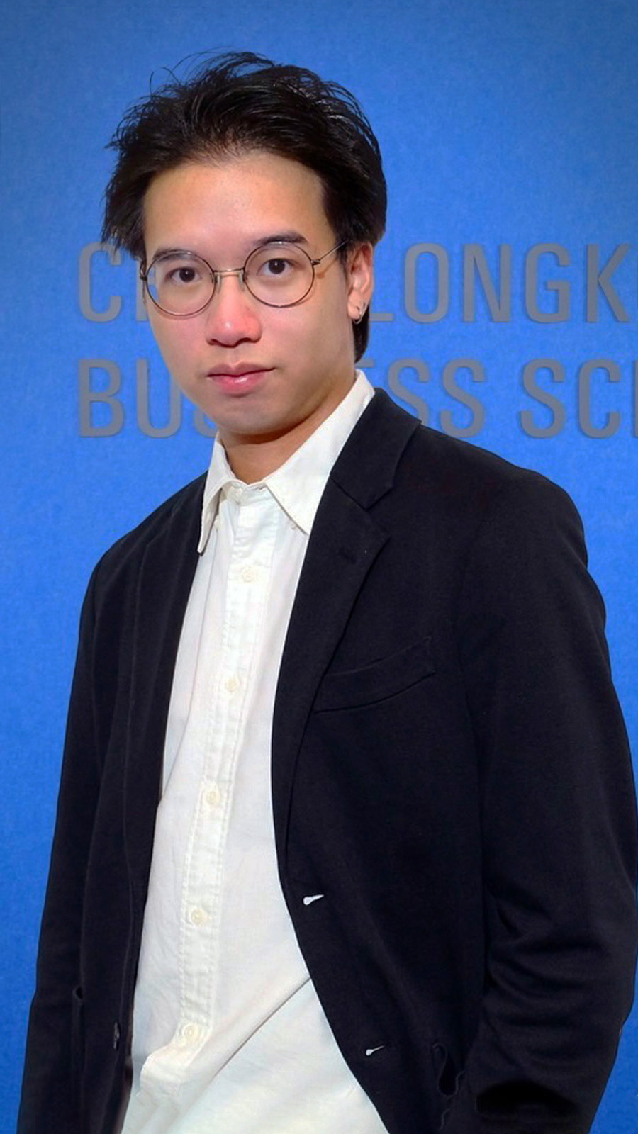 /employee_images/ACC/ACC01.jpg